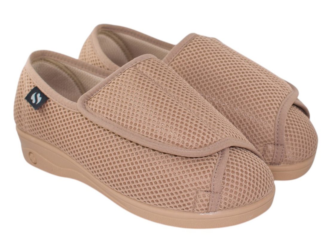 ZAPATILLAS ANCHO ESPECIAL SEVILLAS PATRICIA REJILLA BEIG