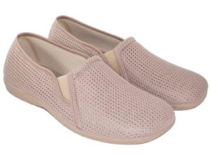 ZAPATILLAS CASA / CALLE DEVALVERDE 3058 REJILLA